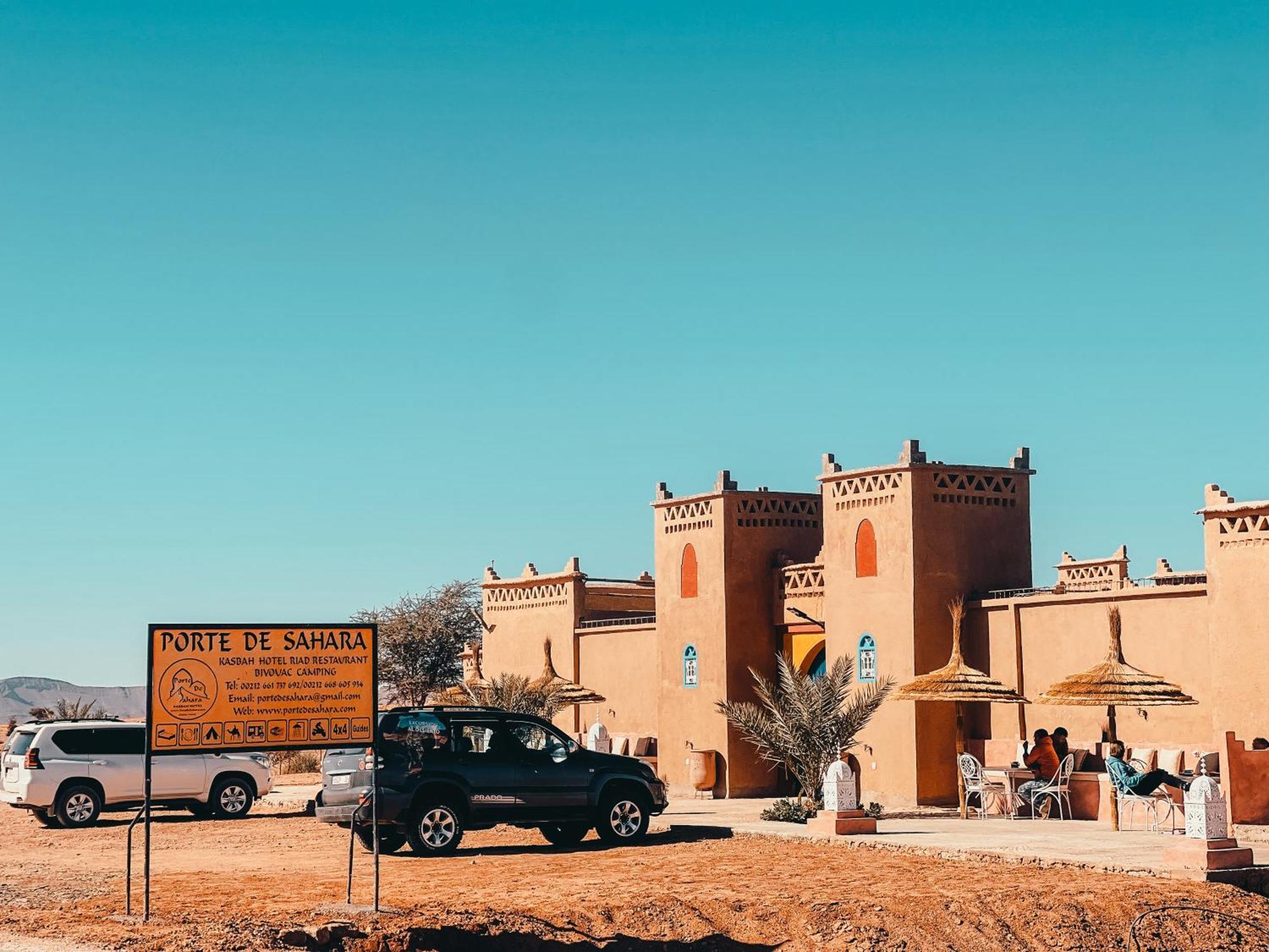 Porte De Sahara Ouzina Екстериор снимка