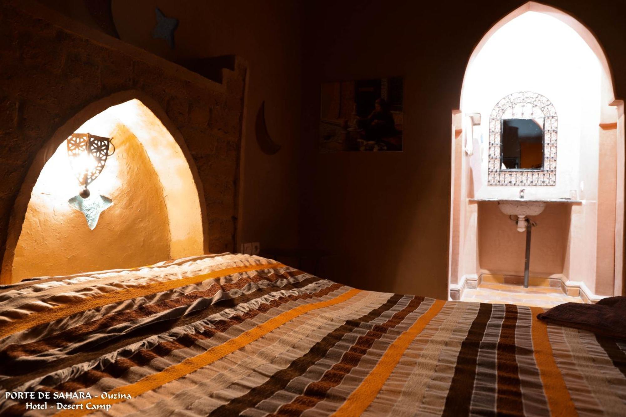 Porte De Sahara Ouzina Стая снимка
